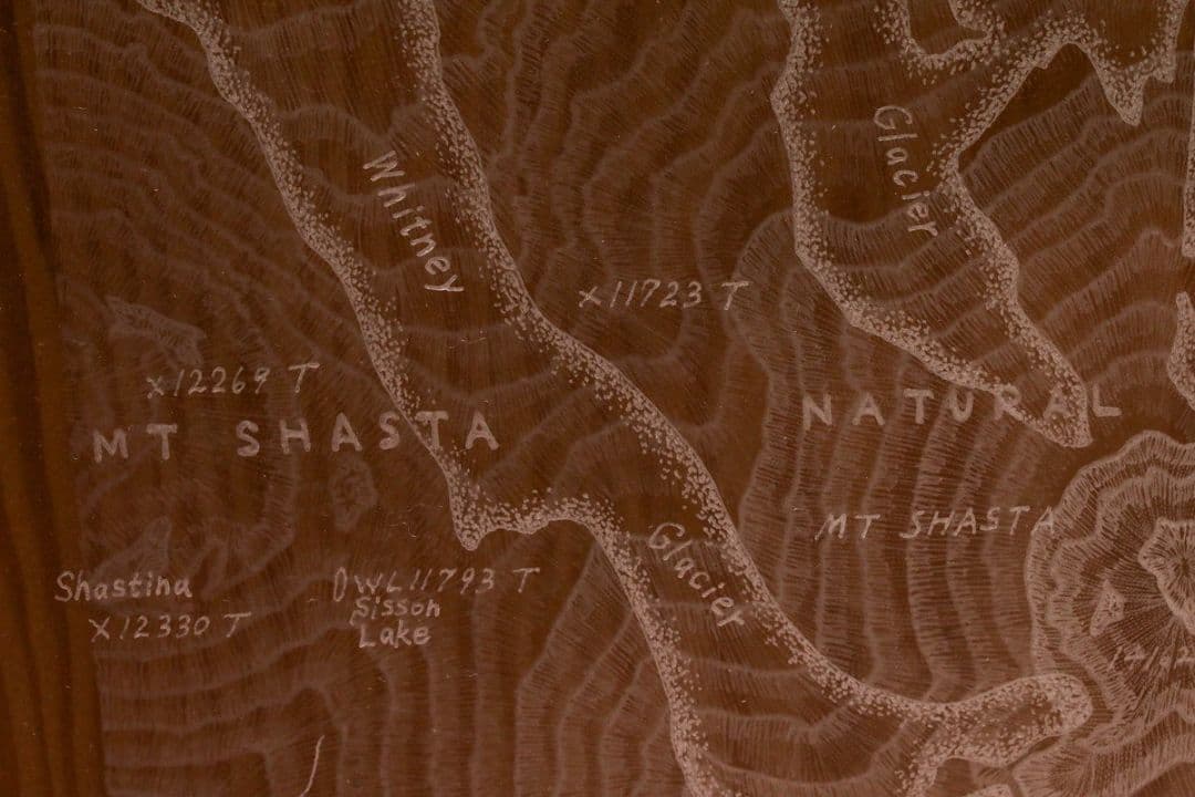 德永博子 アクリル板アート