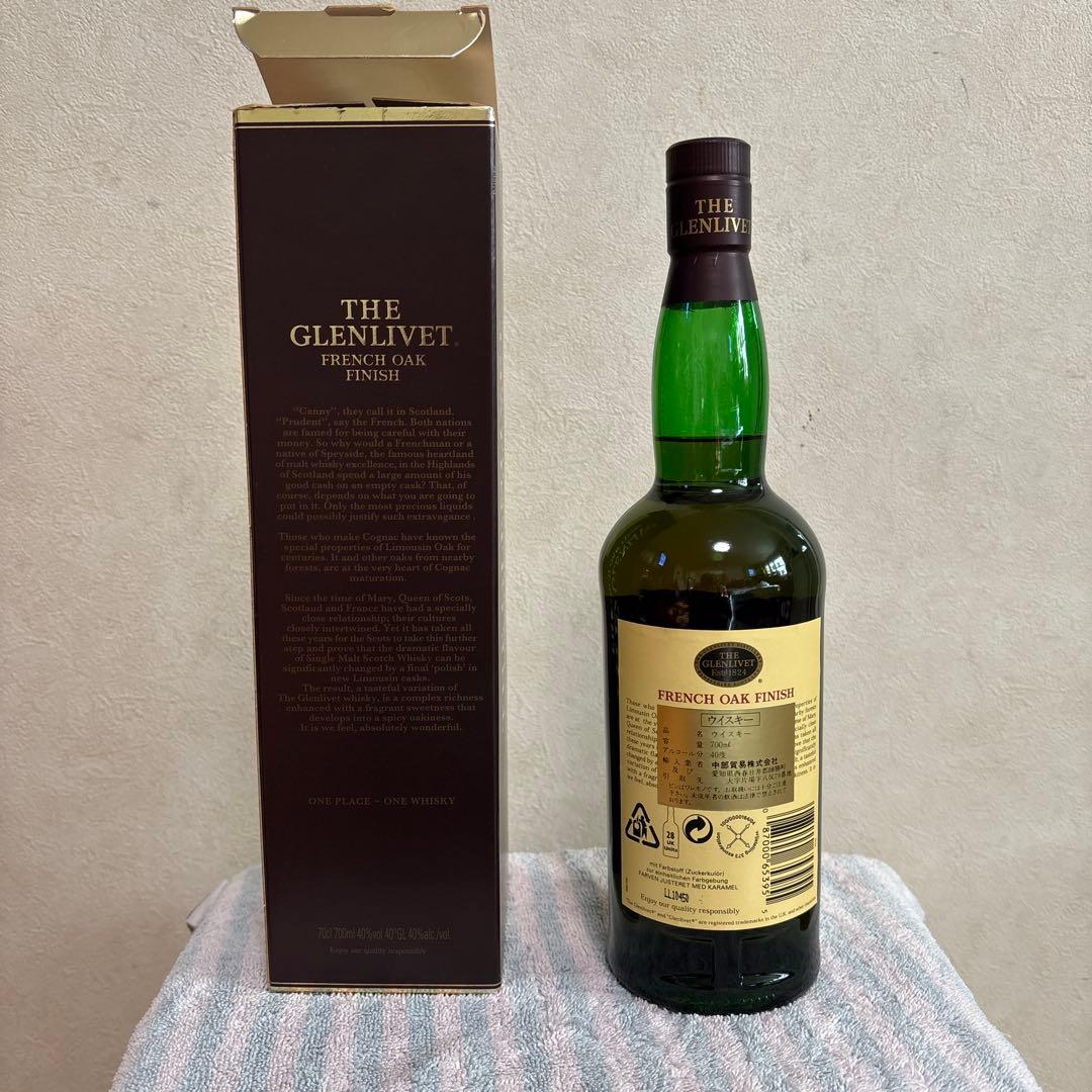 [値下げ‼️新春セール]グレンリベット12年　フレンチオーク　70cl 40%