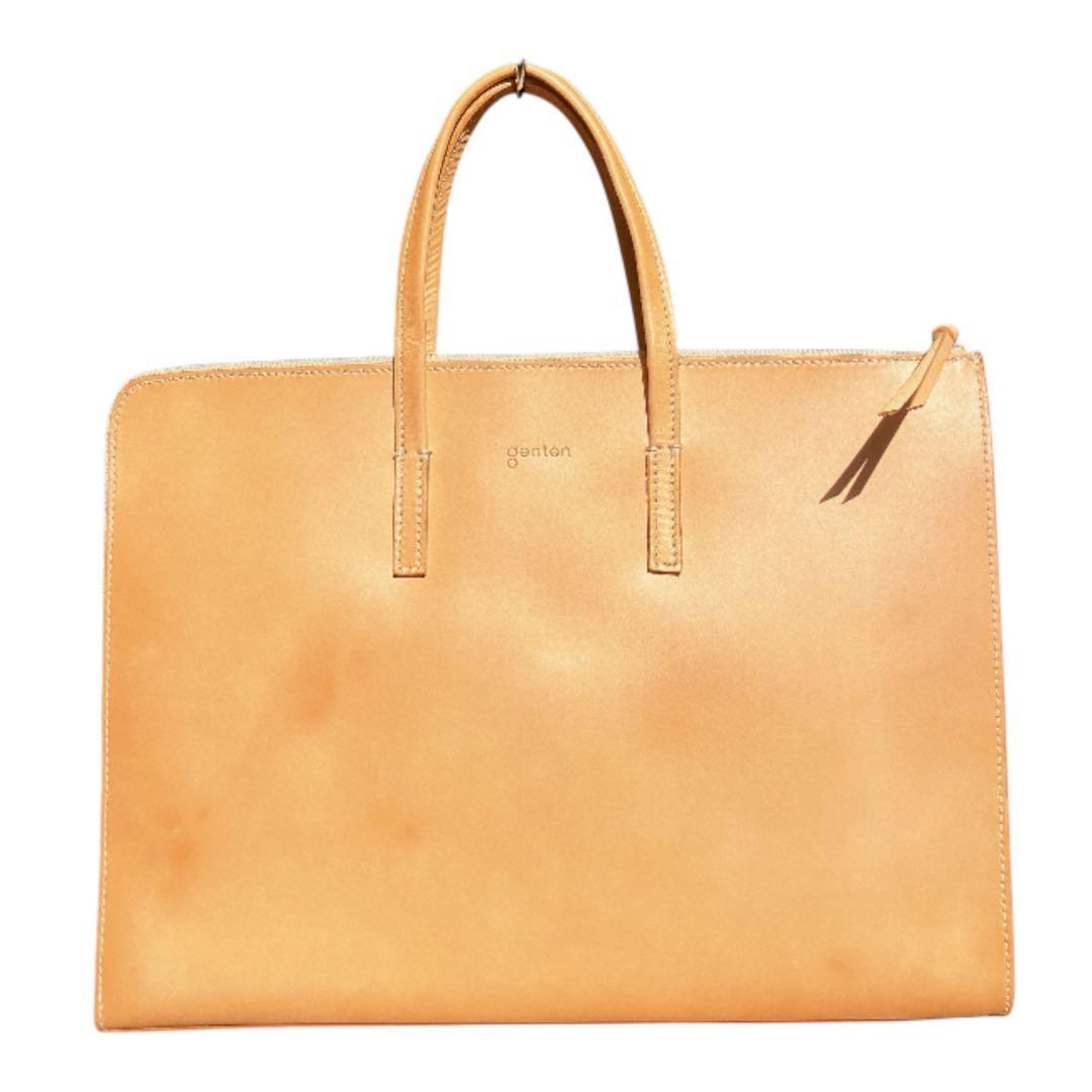 【genten】ブリーフケース　ヌメ革　ロゴ刻印　キャメル　ビジネスバッグ