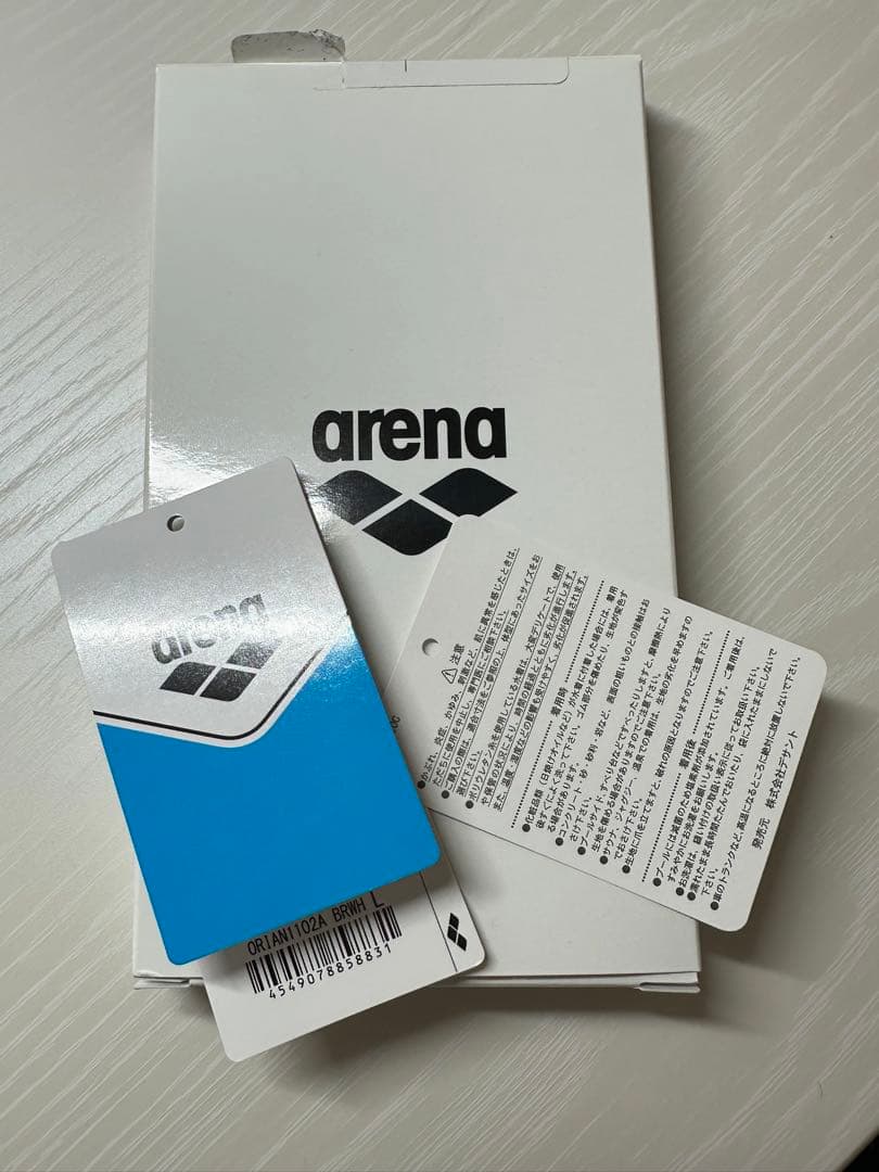 arena 競泳水着　L