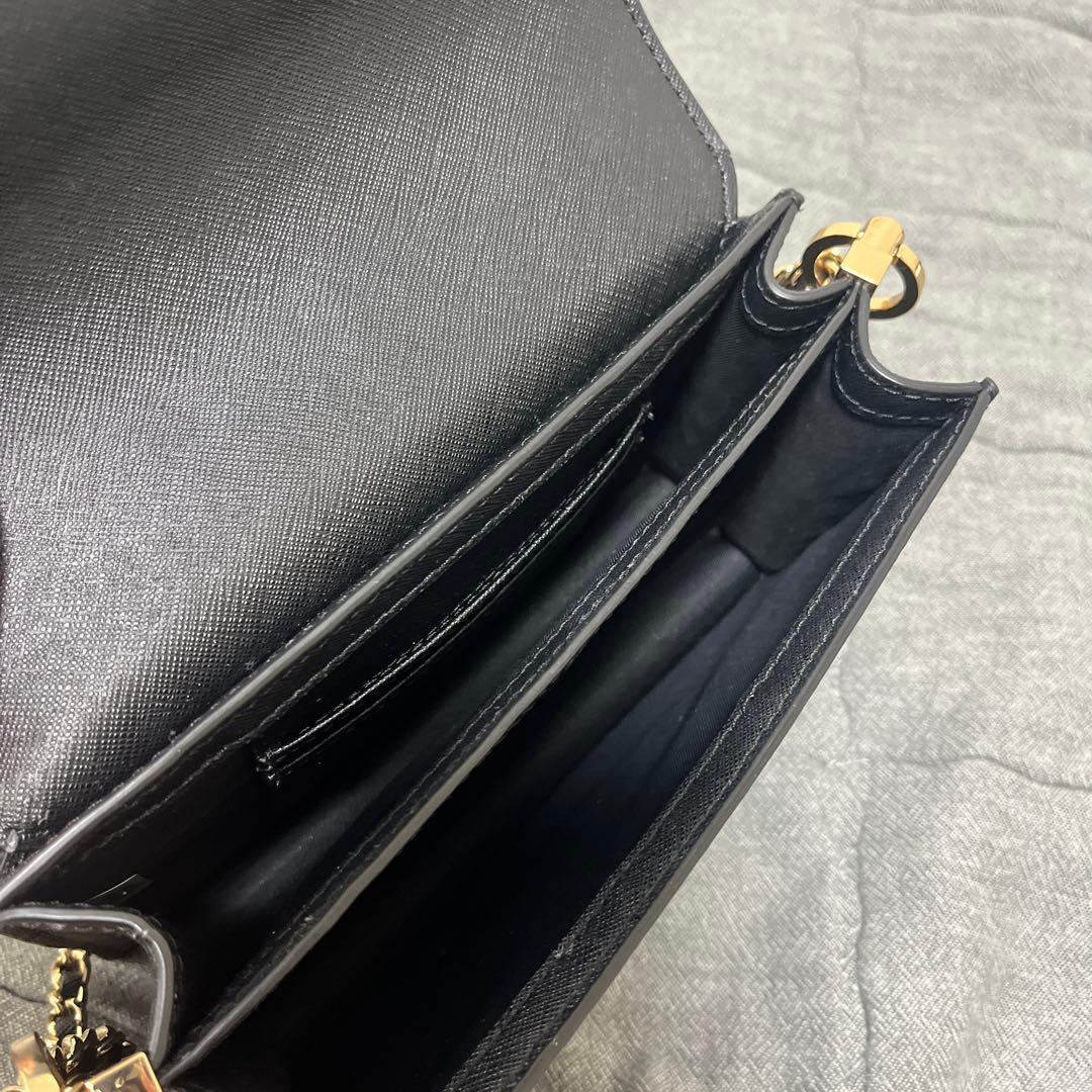Tory Burch フラップ式ショルダーバッグ 黒