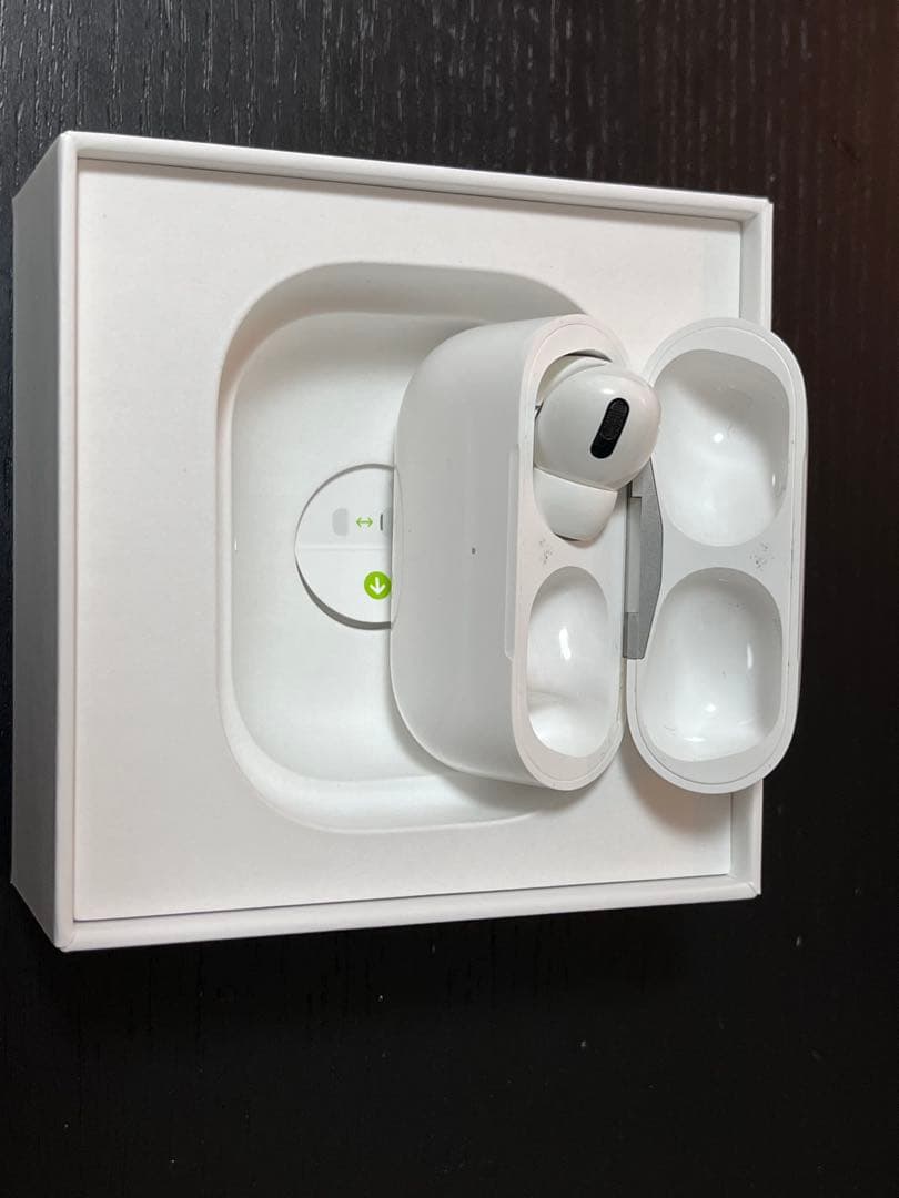 【注意事項あり】Apple AirPods Pro ワイヤレス充電ケース付