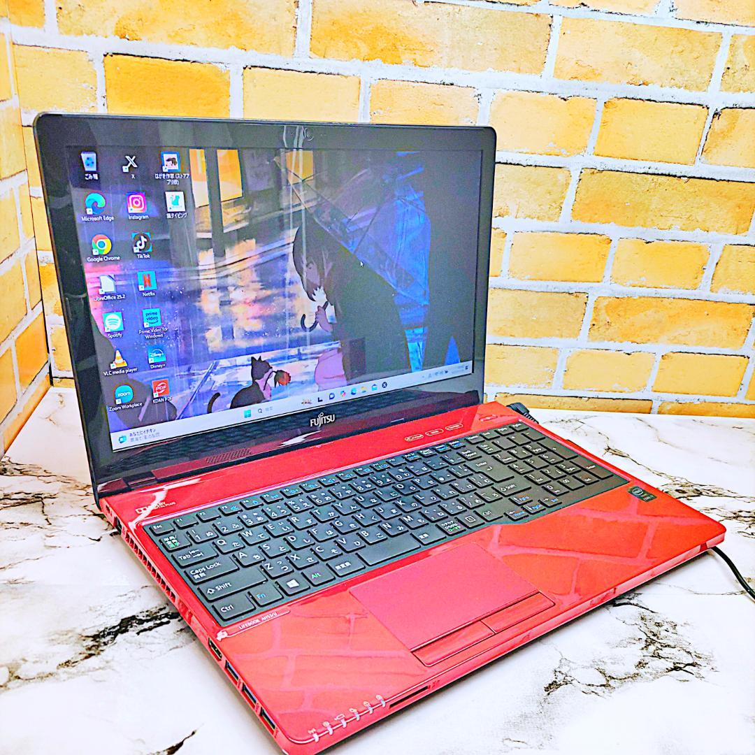 美品❣️最強i7搭載ノートパソコン❤️爆速SSD❤️メモリ8G✨ハイスぺ☘️