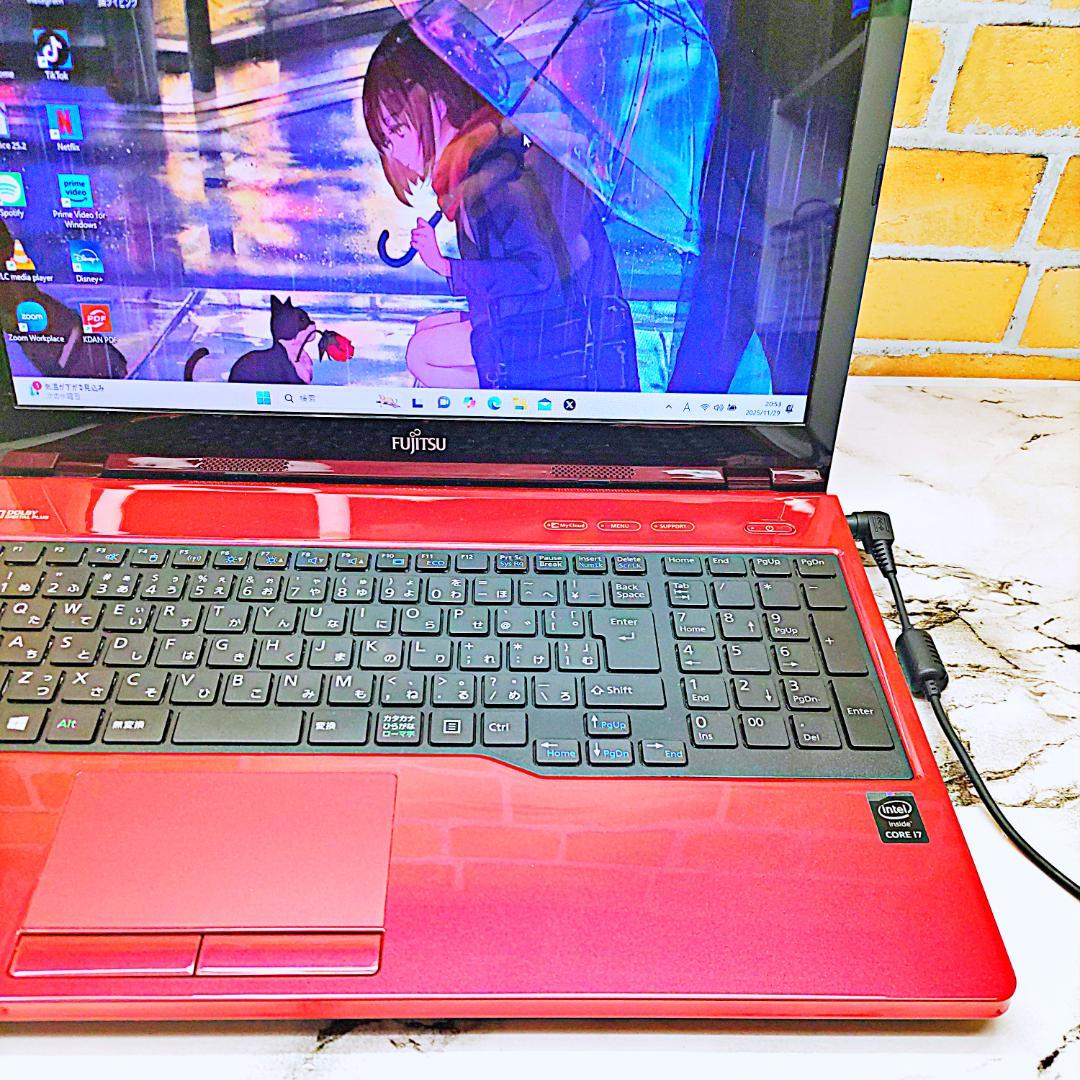 美品❣️最強i7搭載ノートパソコン❤️爆速SSD❤️メモリ8G✨ハイスぺ☘️