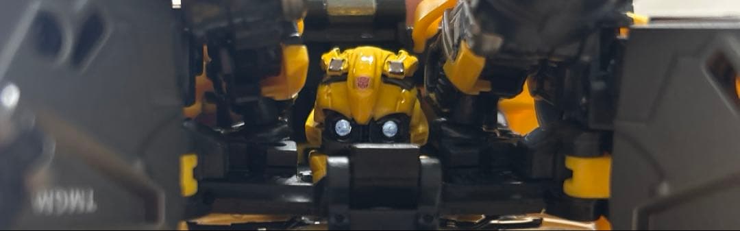 トランスフォーマー MPM-3 バンブルビー 国内版 正規品