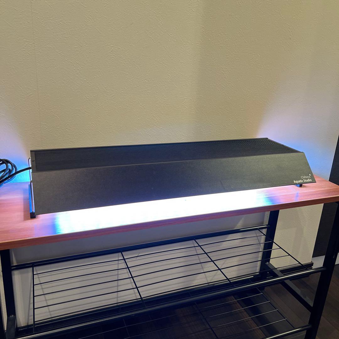 【シェード付】chihiros WRGB60 Ⅱ LEDライト ブラック