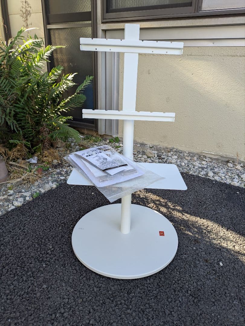 Wall ホワイト スタンド式テレビ台 円形ベース