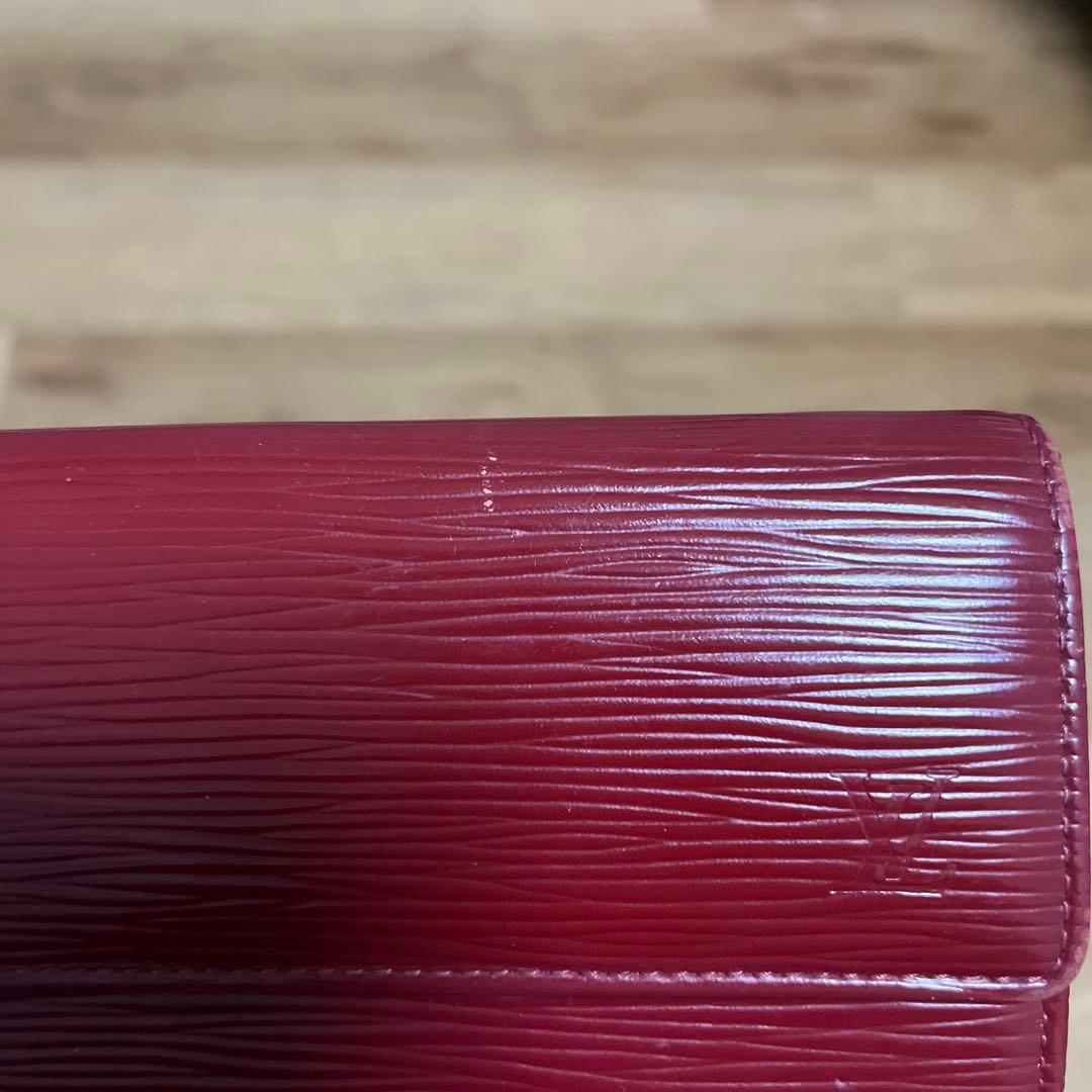 ルイヴィトンエピ長財布