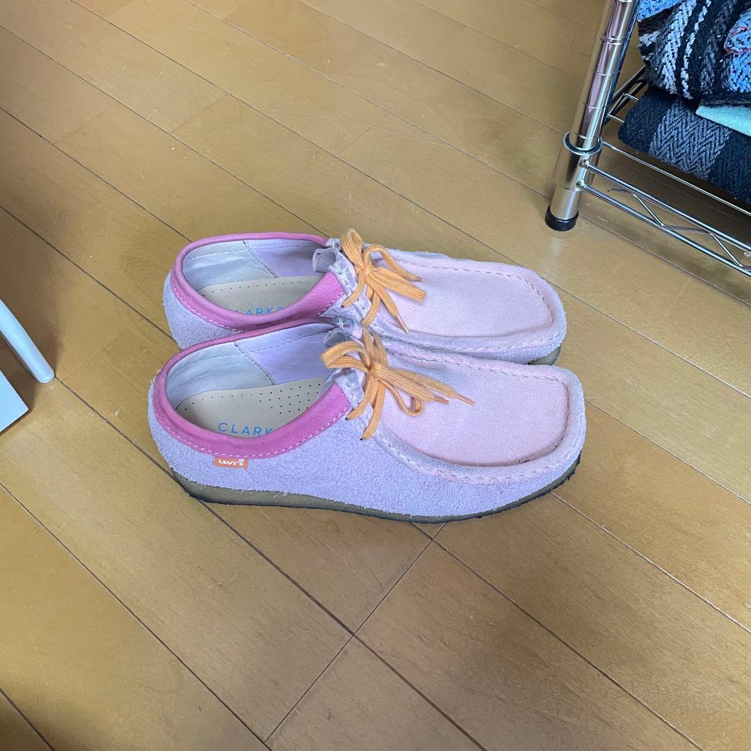 [最終値下げ]Clarks x Levis Wallabee Pink
