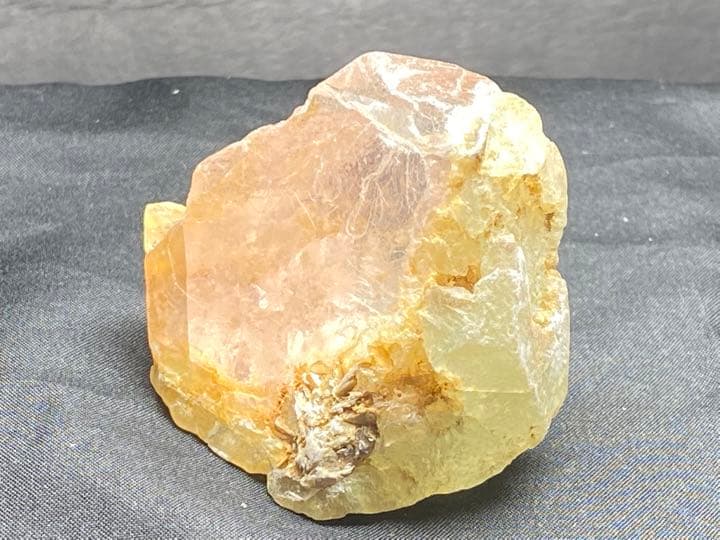 バイカラー　フローライト　79g