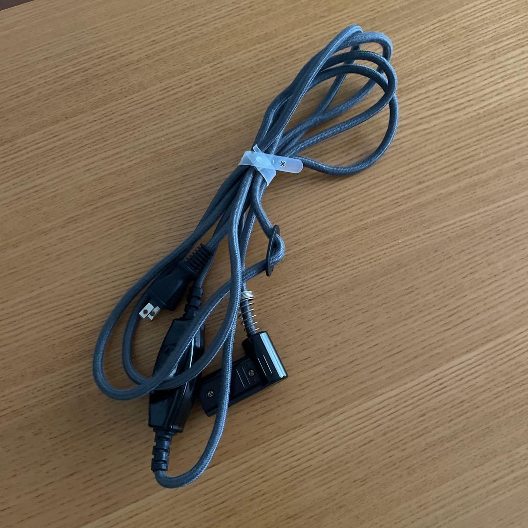 無印良品　楕円形こたつ