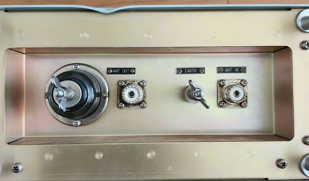 YAESU FT-101ES SSBトランシーバー【ジャンク】おまけ有