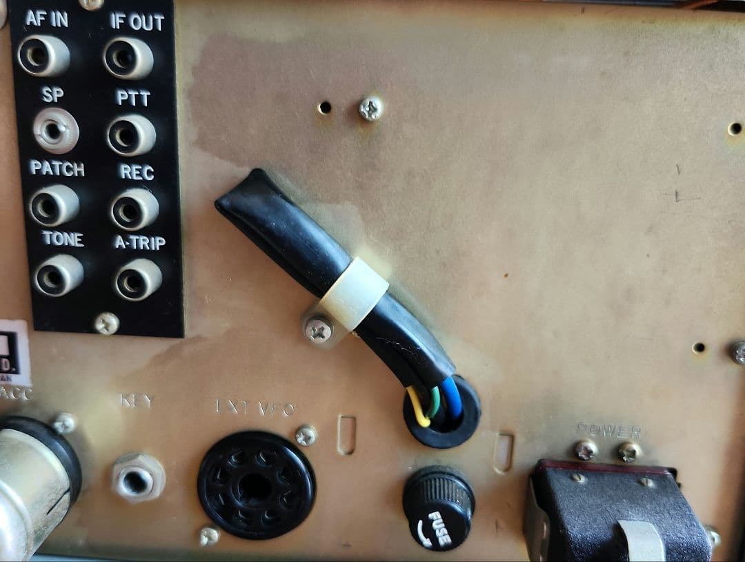 YAESU FT-101ES SSBトランシーバー【ジャンク】おまけ有