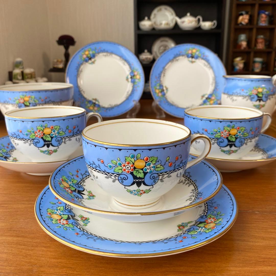 クラウンスタッフォードシャー ティーセット　カップ　ソーサー　プレート　3客