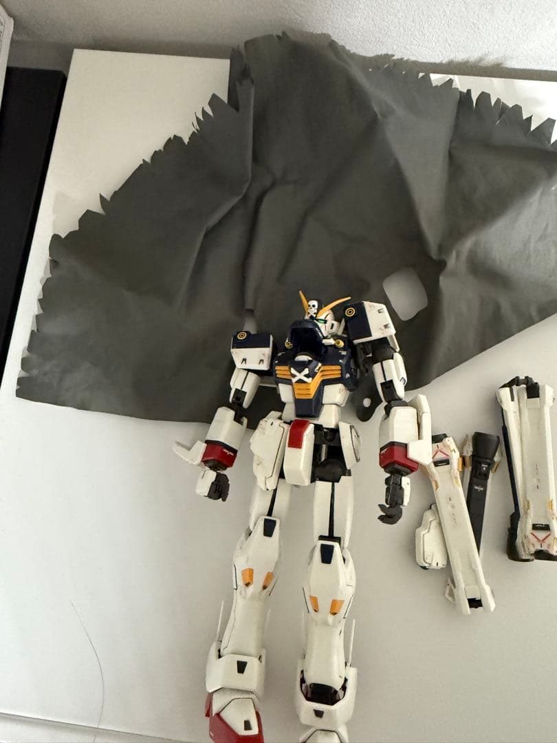 MGなど詰め合わせ13機プラス武装　ジャンク品