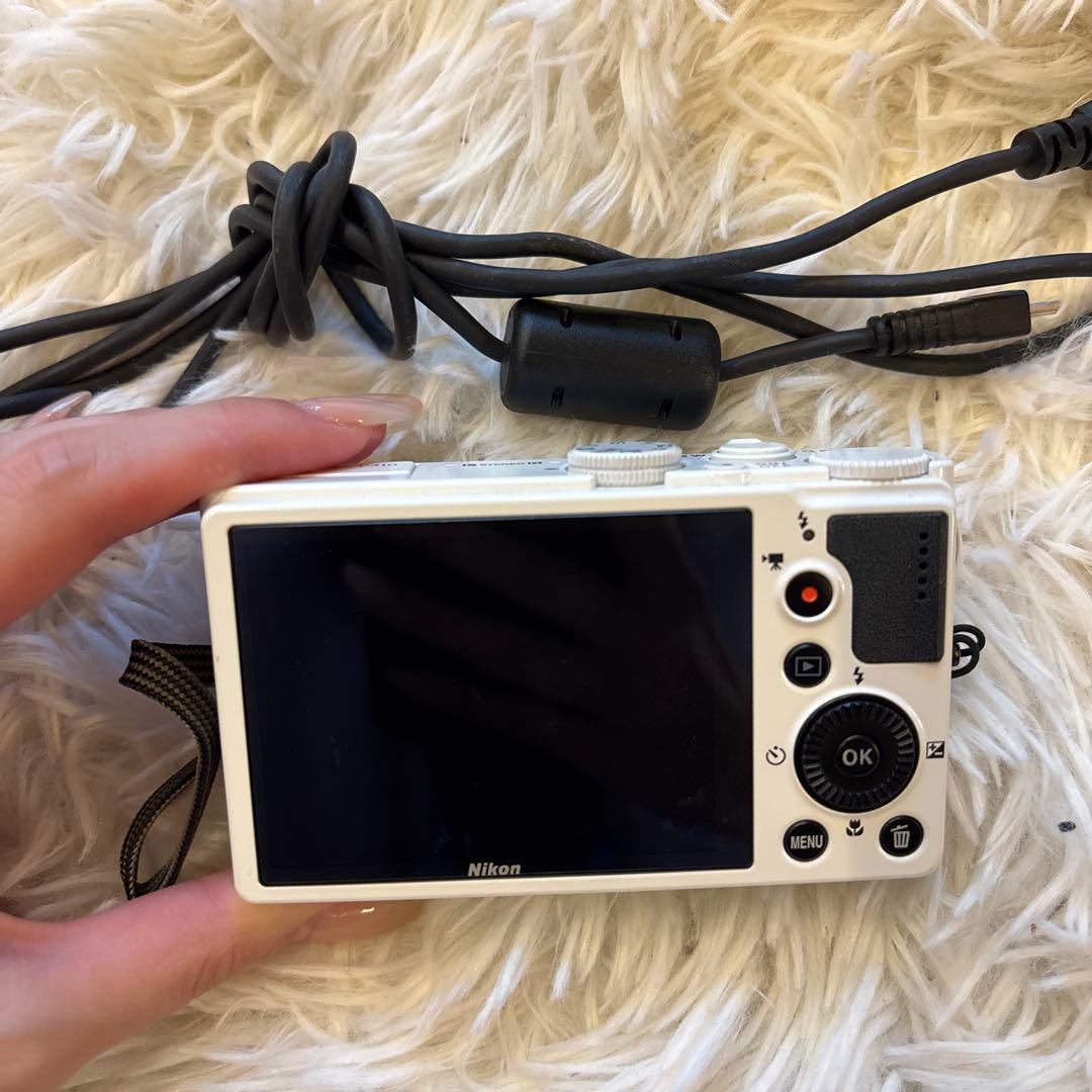 Nikon COOLPIX P310 ホワイト
