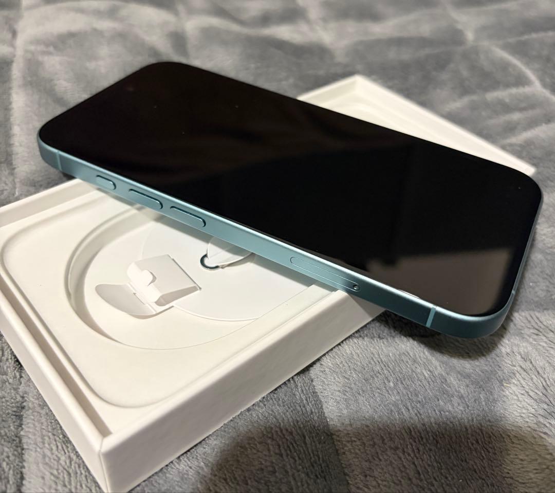 国内版SIMフリー iPhone16 128GB ティール