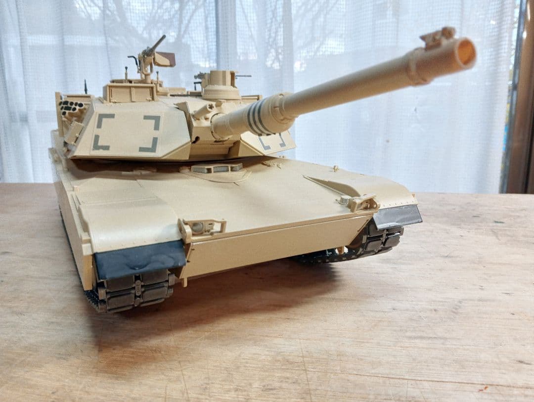 タミヤ 1/16RC M1A2 エイブラムス戦車 フルオペレーション 完成品