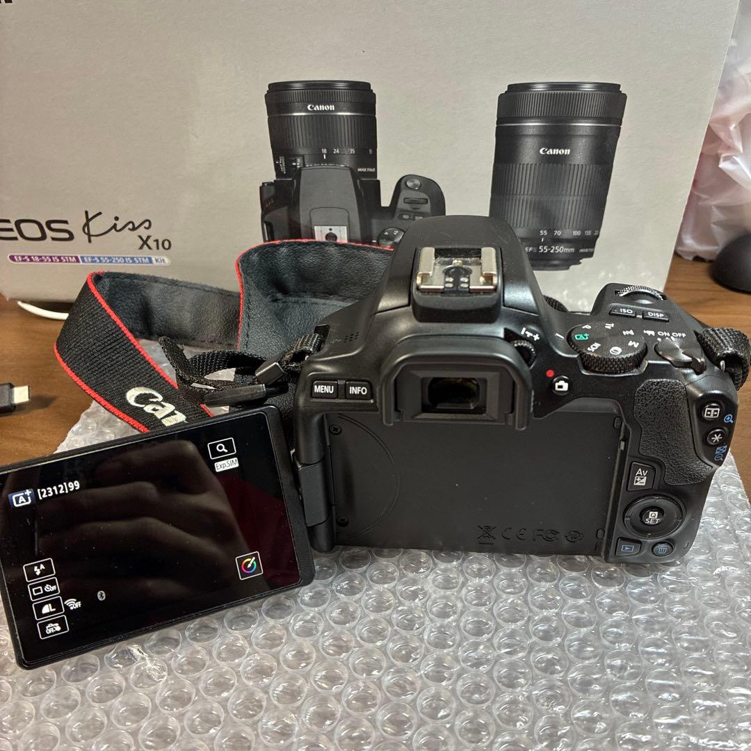 Canon EOS Kiss X10 デジタル一眼レフ　セット