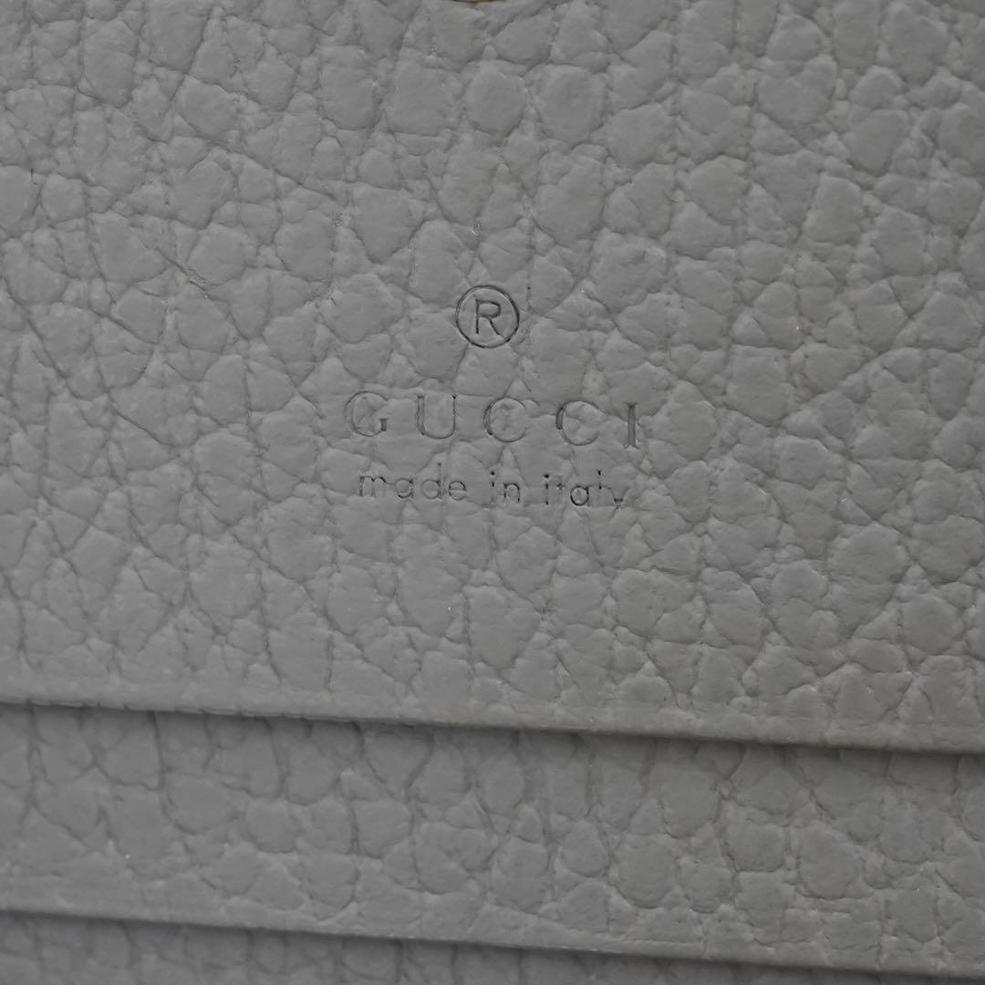 ✨未使用展示品✨ GUCCI ミニ財布　マーモント　エンボスロゴ　GG グレー