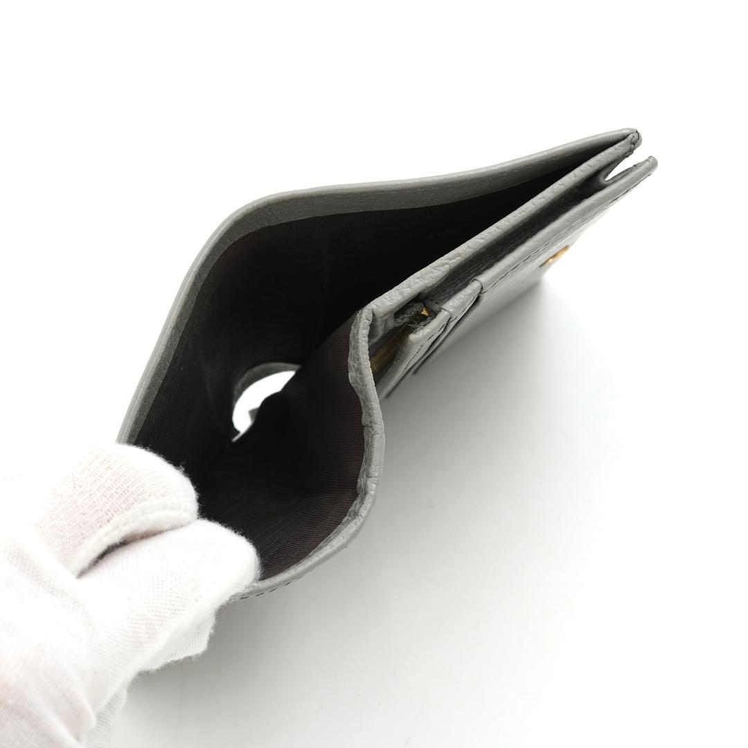 ✨未使用展示品✨ GUCCI ミニ財布　マーモント　エンボスロゴ　GG グレー