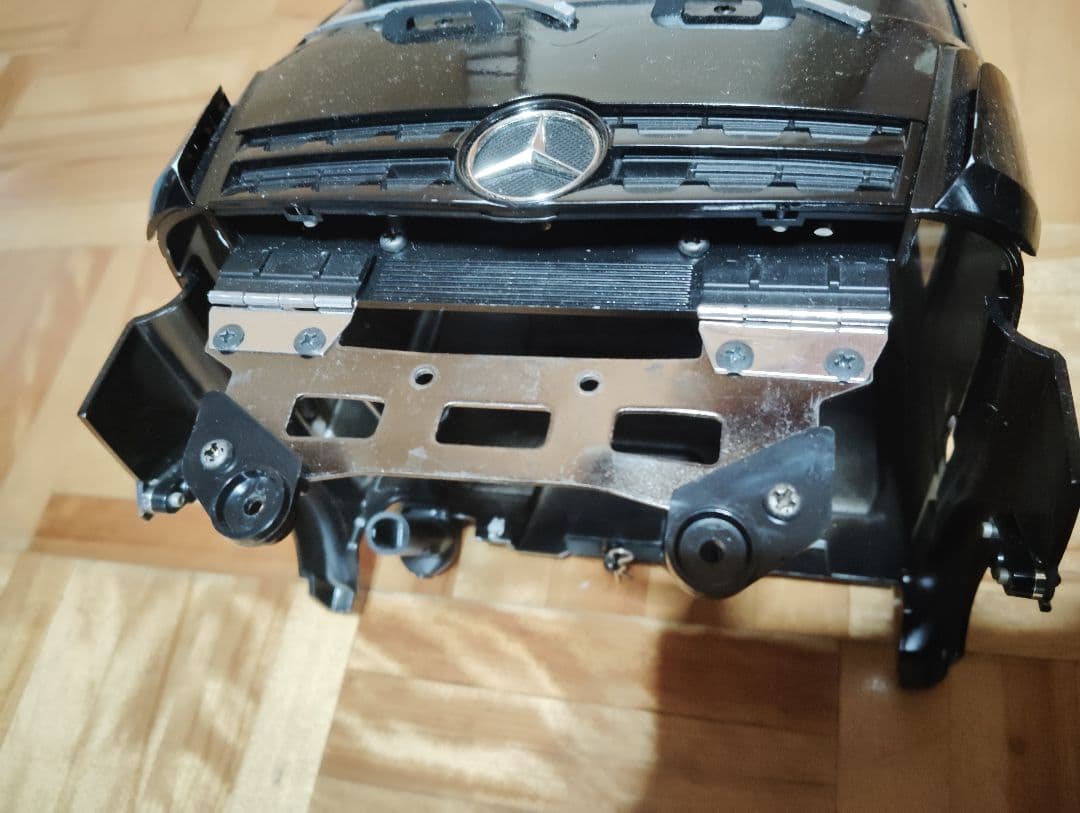 タミヤ 1/14 メルセデスベンツ アロクス キャビン