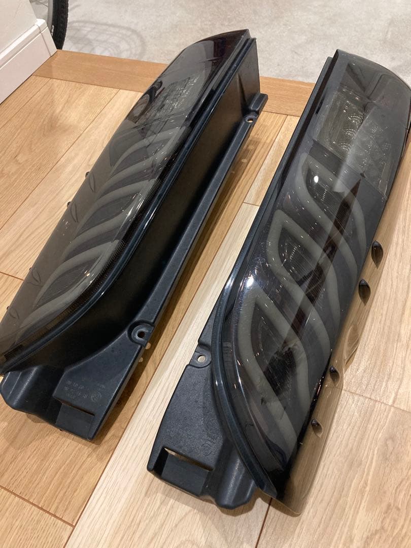 Dazz Followers ダズフェローズ　テールランプ　LED　ハイエース