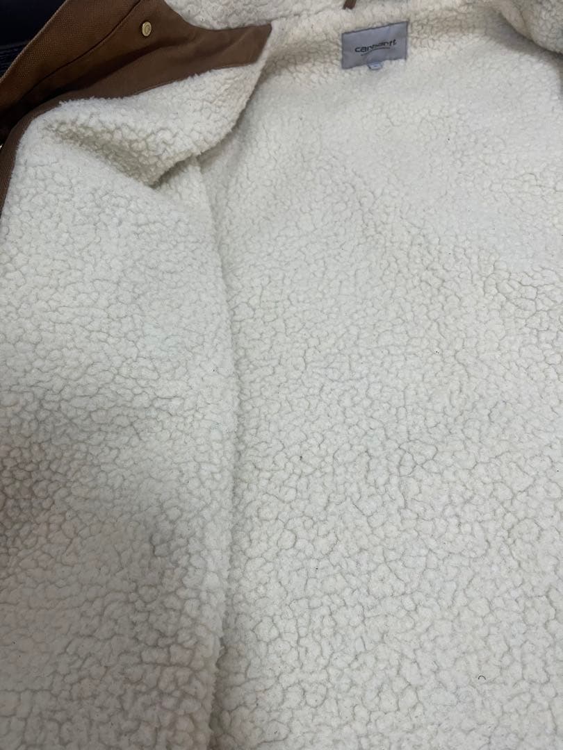 早いもの勝ち！カーハートWIP☆ワンポイントロゴ　裏地ボア　ダックカバーオール