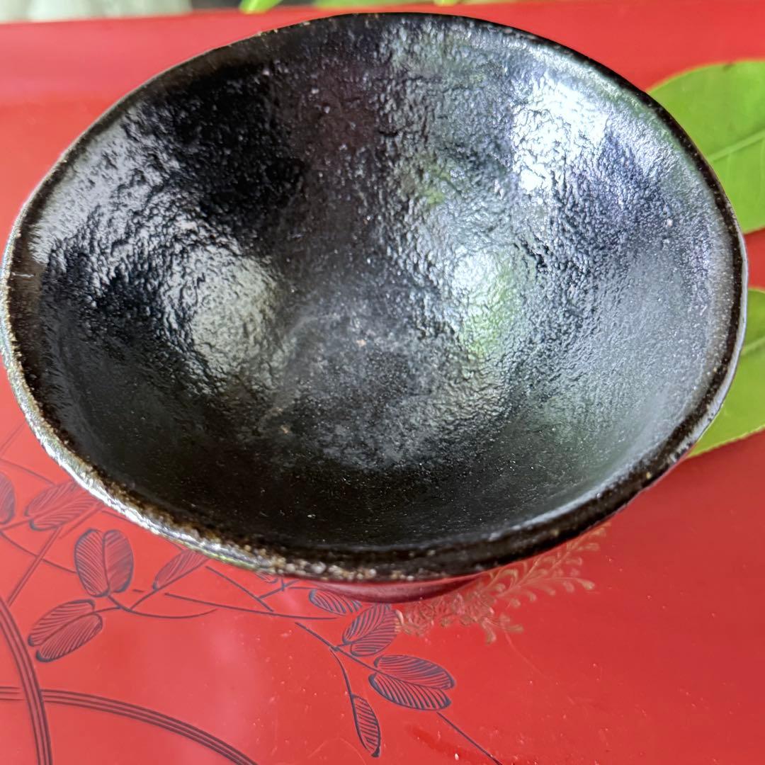 超限定リリース‼︎黒茶盌の佳品‼️井戸茶盌　在銘　楽　作者詳細不明1客