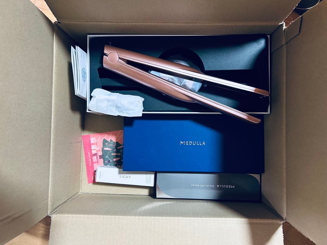 メデュラ 超音波トリートメント アイロン／新品ヘアトリートメントセット
