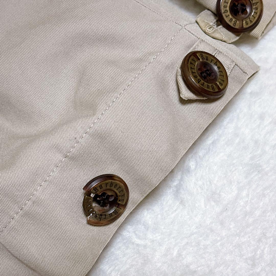 バーバリー プローサム フード付き ハーフコート