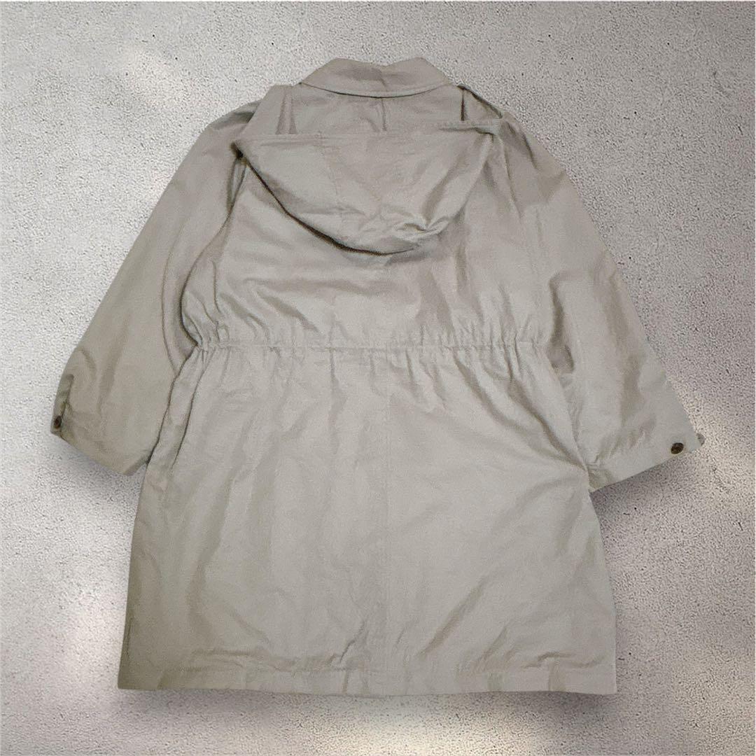 バーバリー プローサム フード付き ハーフコート