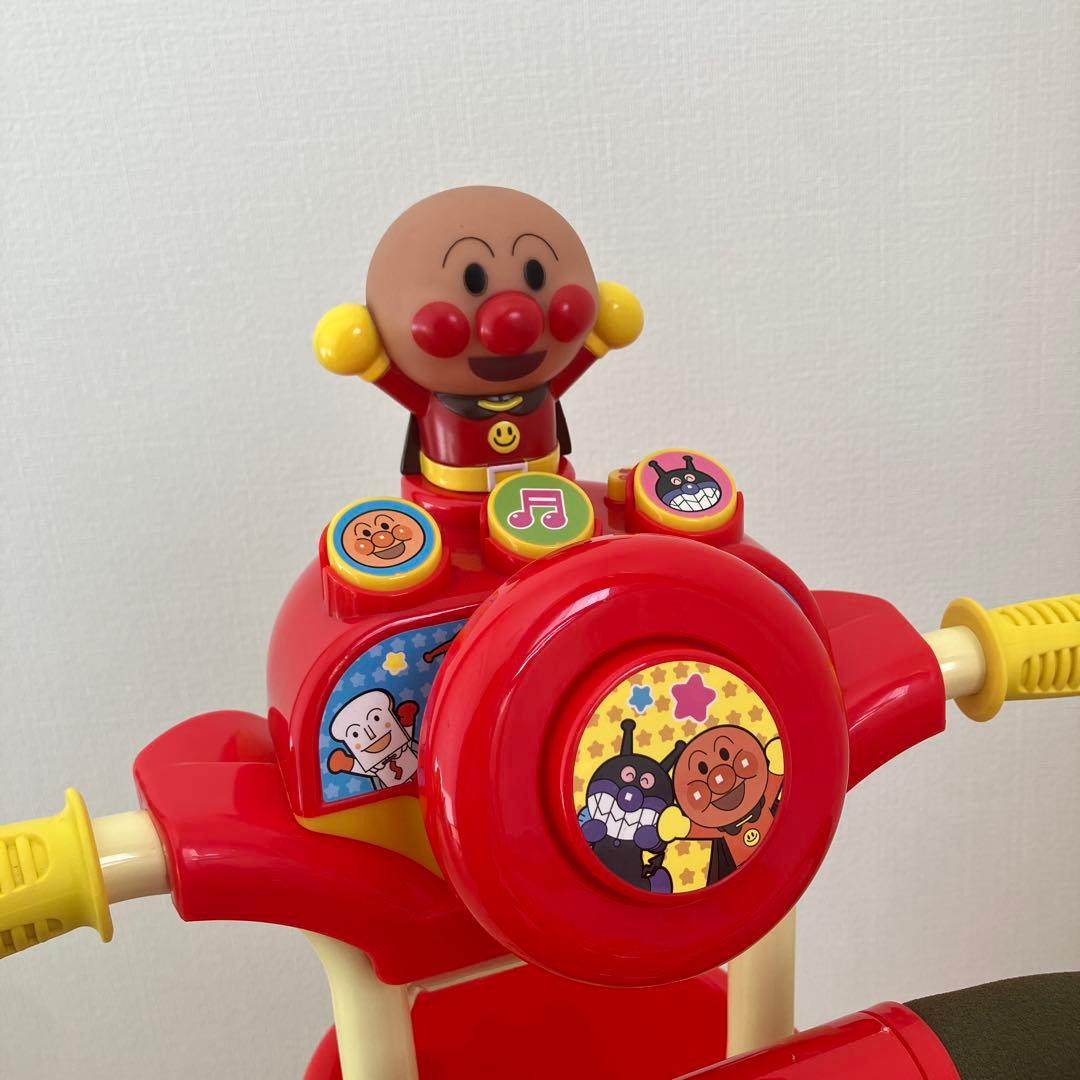 それいけ！ アンパンマン デラックス 三輪車 赤