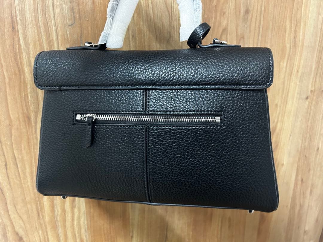 カフネ　ショルダーバッグ　新品未使用　訳アリ