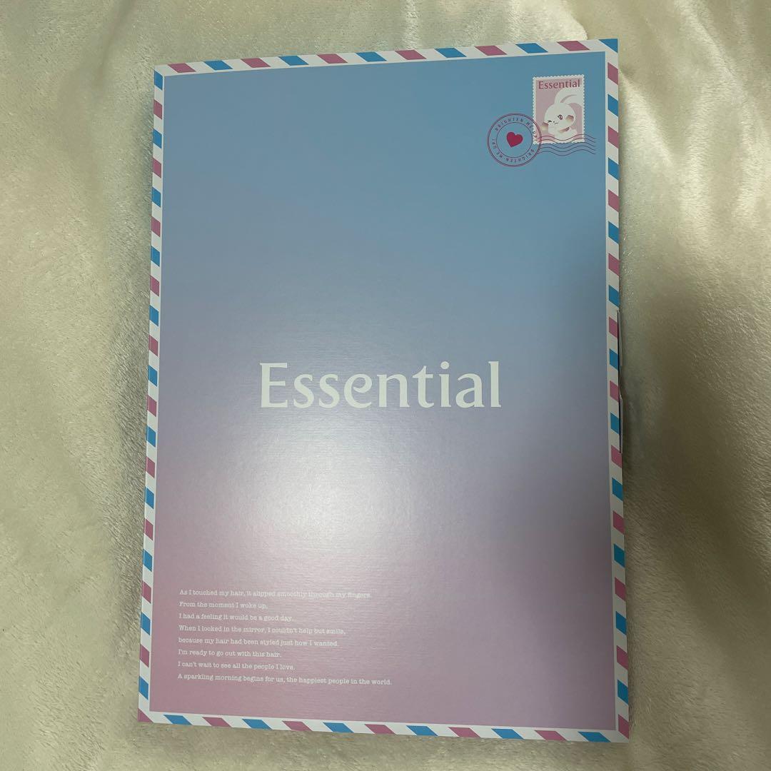 花王 newjeans NJZ essential ポスター