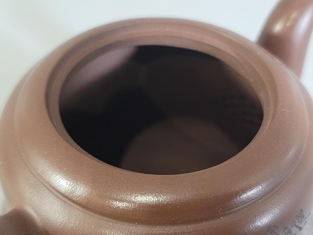 中国古美術・紫砂壺 盖款 :大生（范大生）宜興原鉱・紫泥急須・茶壺