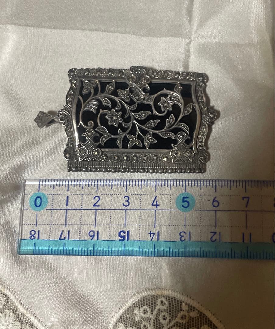 オニキス　マーカサイト　ブローチ　ペンダントトップ