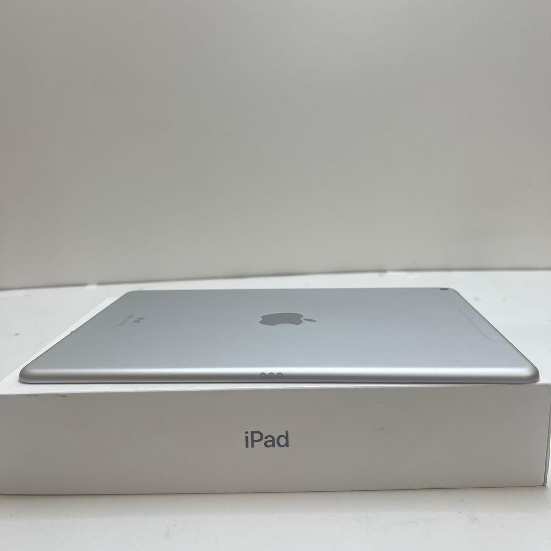 iPad Air 第3世代 64GB Wi-fi + Cellular 84%