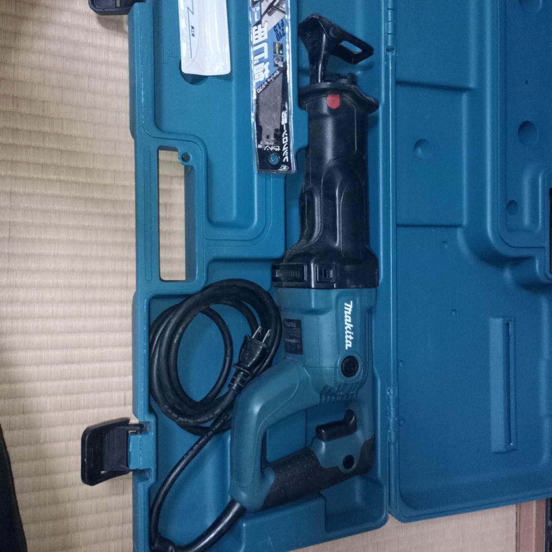 C3654☆美品 makita マキタ レシプロソー JR3050T