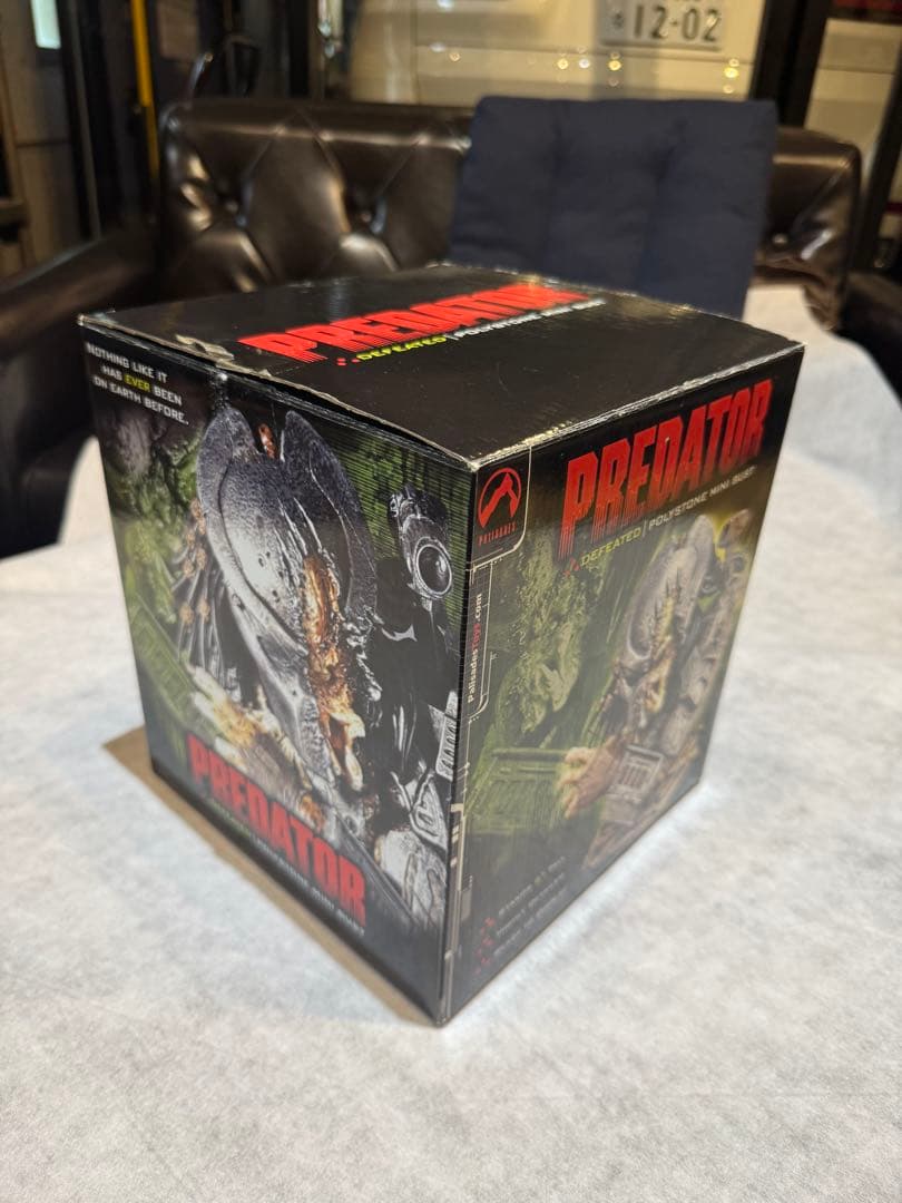 箱付　パリセイズ PREDATOR プレデターポリストーンミニバストフィギュア