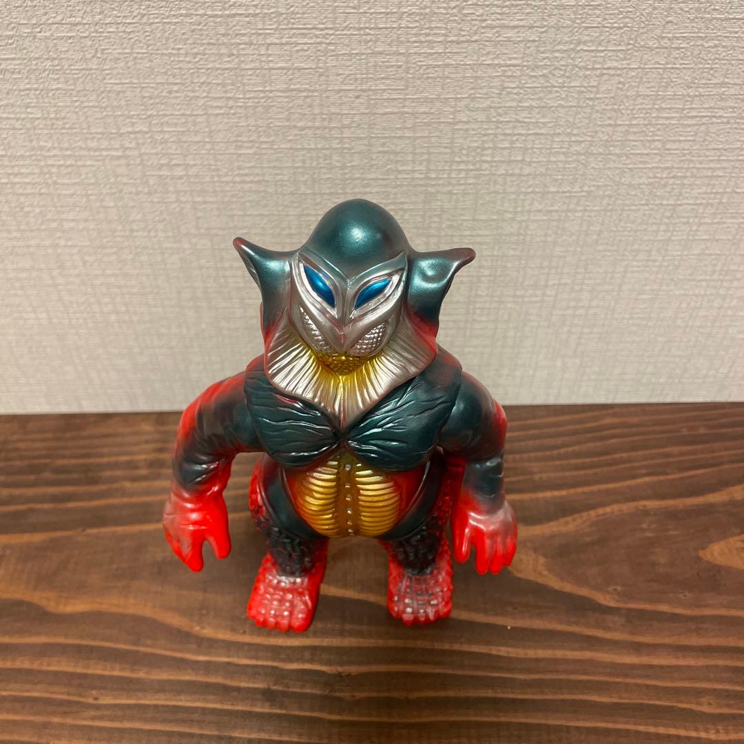 ブルマァク　メフィラス星人　ソフビ