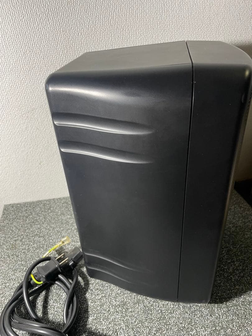 BEHRINGER スピーカー CE500A