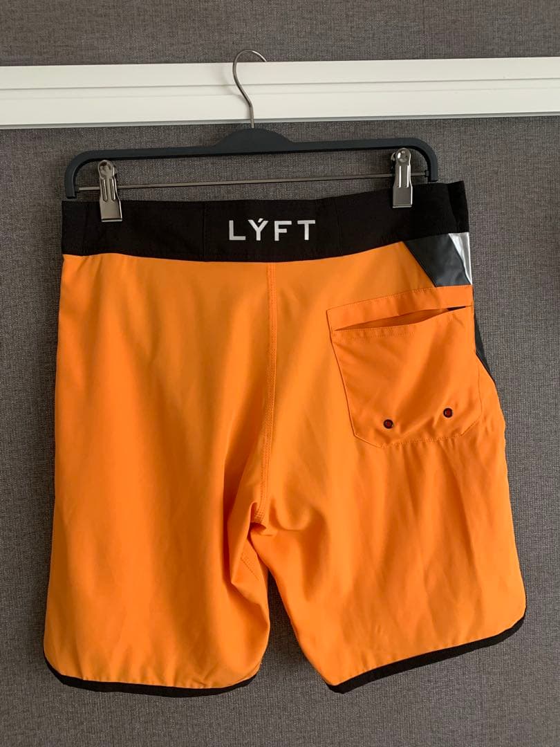 LYFT ステージショーツ オレンジ Mサイズ