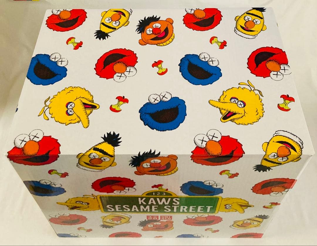 【未使用】希少KAWS セサミストリート　コンプリートボックス