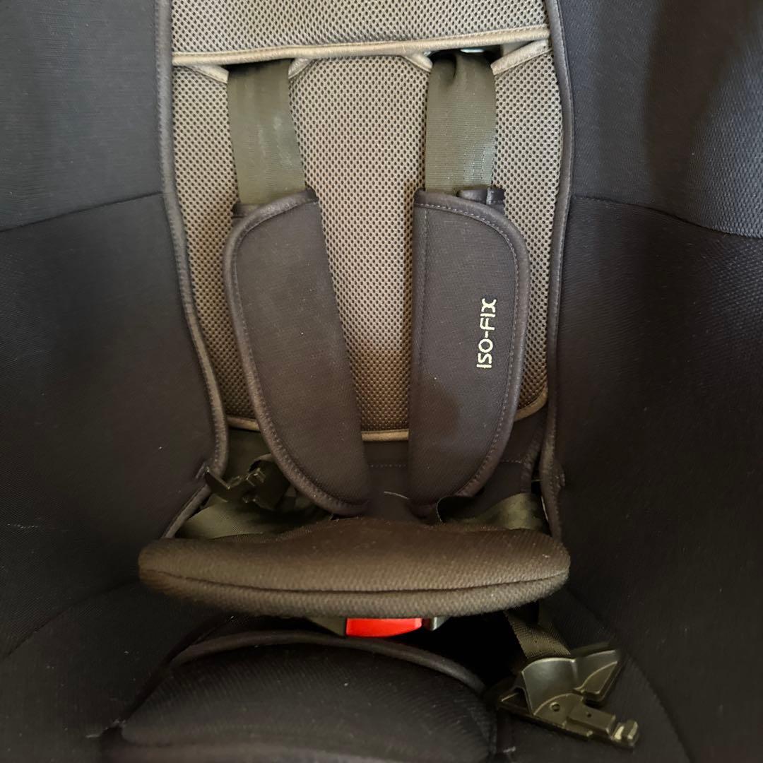 Combi ネセルターンリミテッドISOFIX チャイルドシート