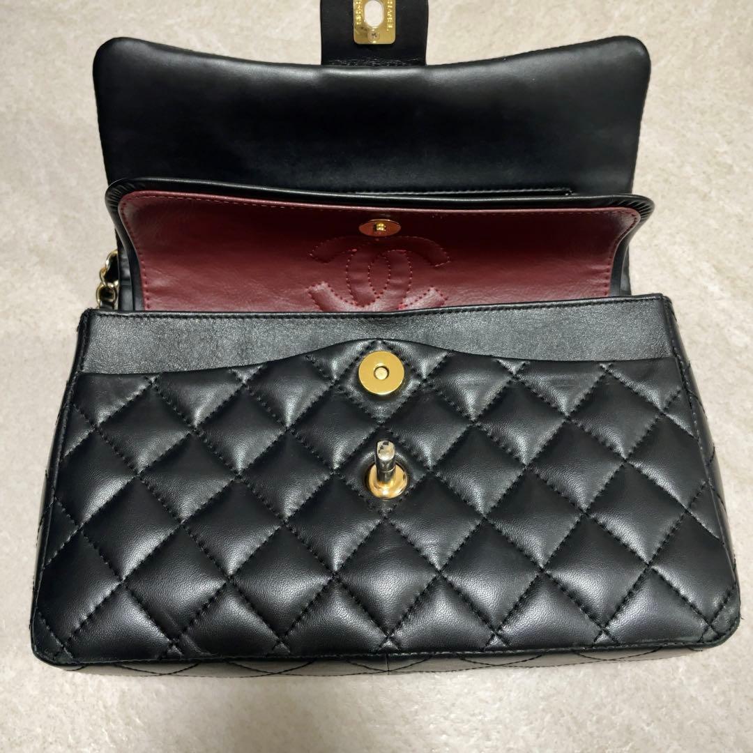 CHANEL ブラック レザー キルティング マトラッセ ショルダーバッグ