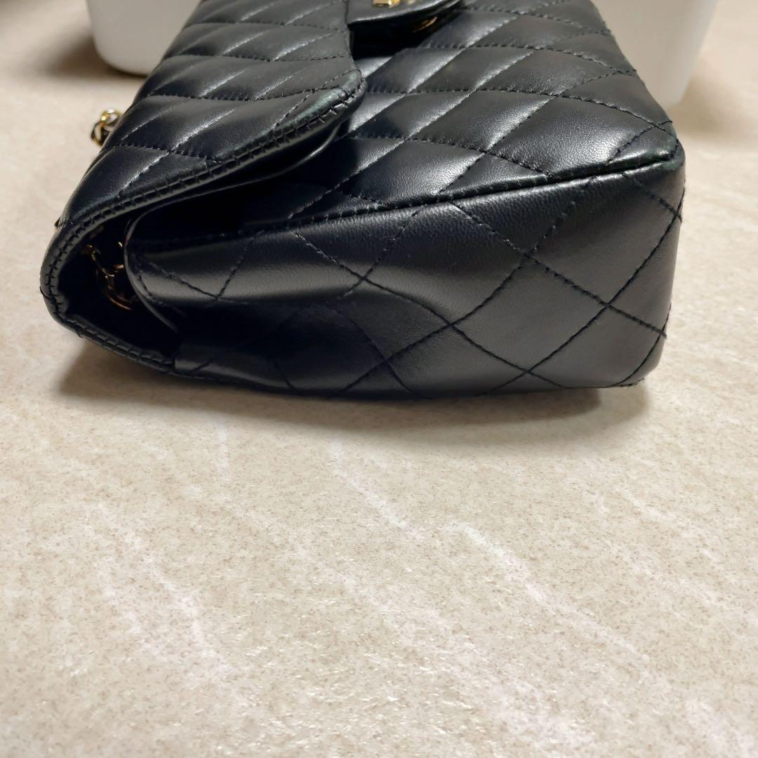 CHANEL ブラック レザー キルティング マトラッセ ショルダーバッグ