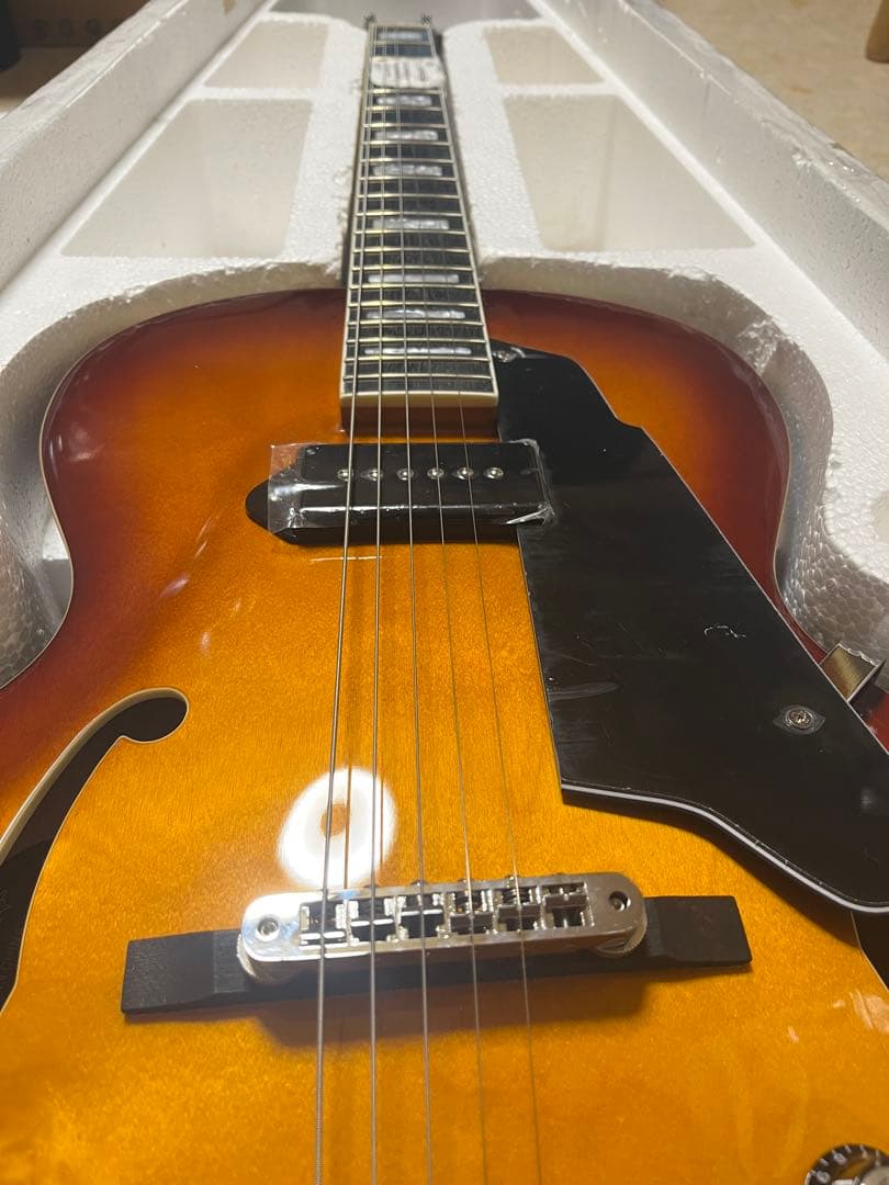 ギター GROTE Jazz Electric Guitar Semi-Hollow