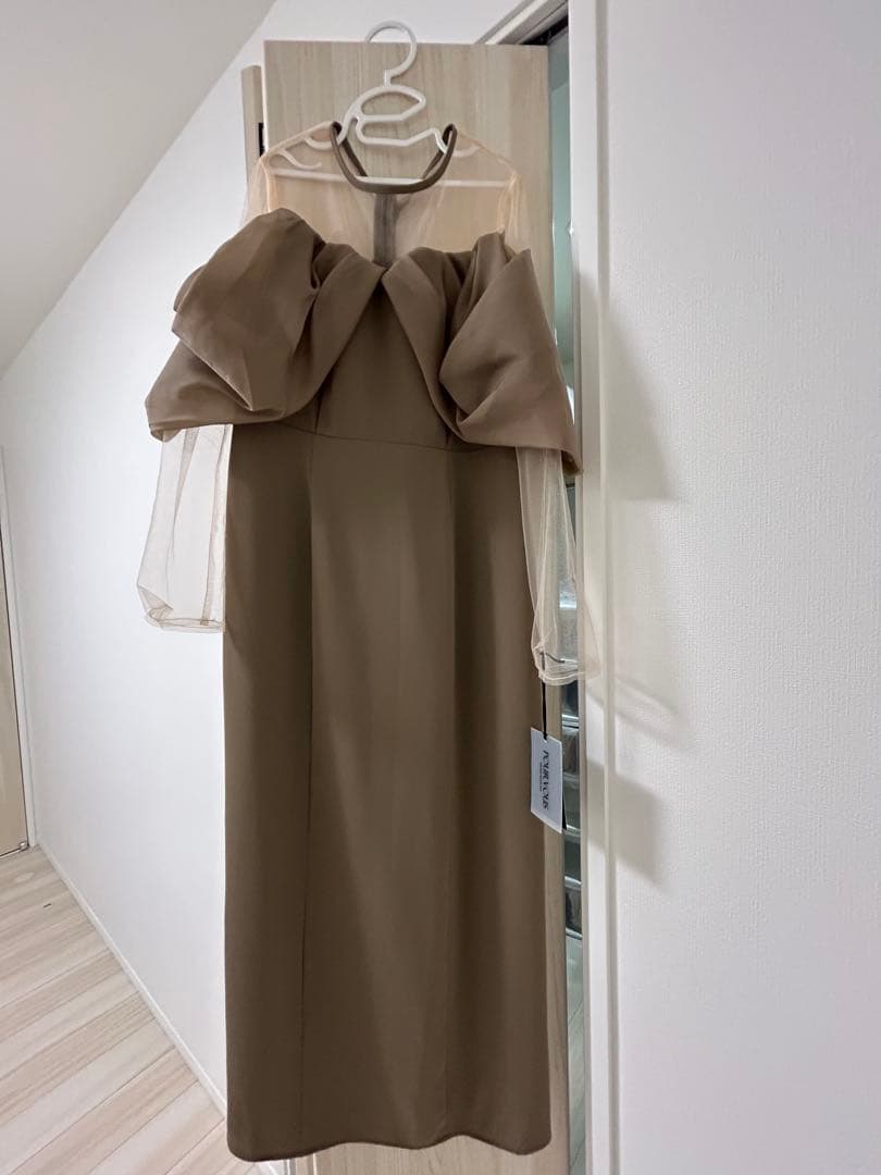 【未使用】オケージョンドレス PourVous プールヴー