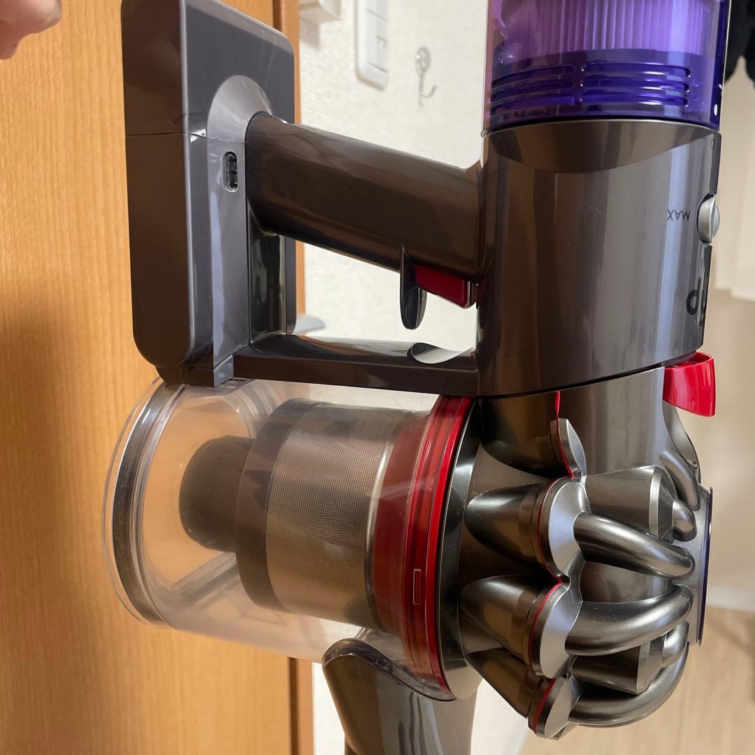 ダイソン　コードレス掃除機　Dyson V8 Slim Fluffy Extra